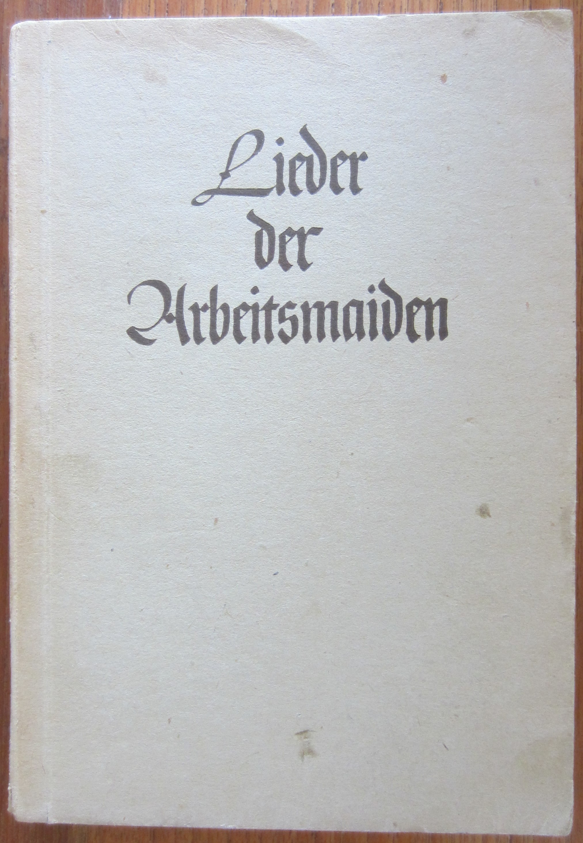 Lieder der Arbeitsmaiden