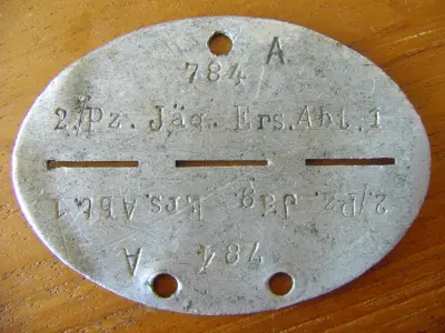 Erkennungsmarke 2. Pz.Jäg.Ers.Abt.1  A 784