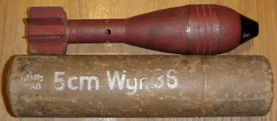 5 cm Wurfgranate Wgr.36 in cardboard container