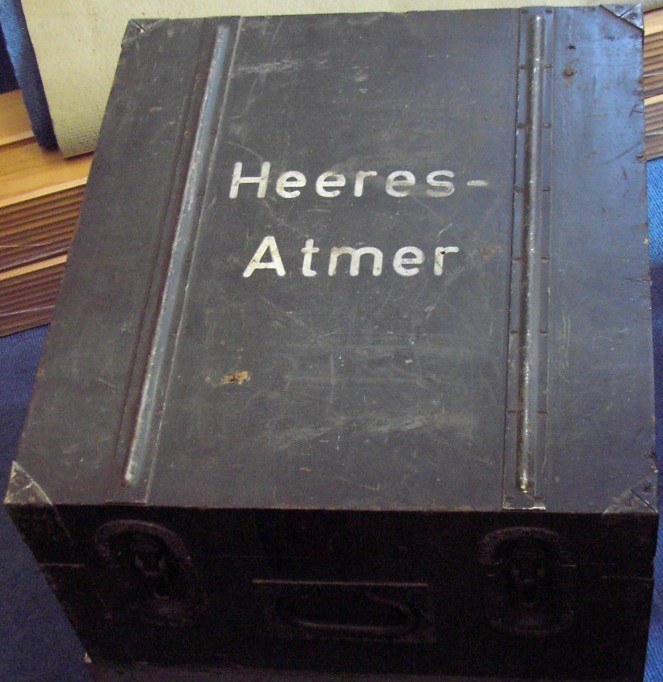 Heeresatmer in corresponding black box