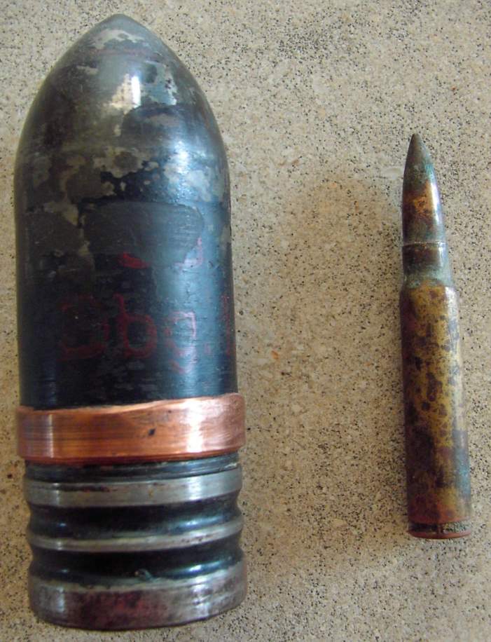 3,7 cm - AP projectile with brass ring - Kriegsmarine?