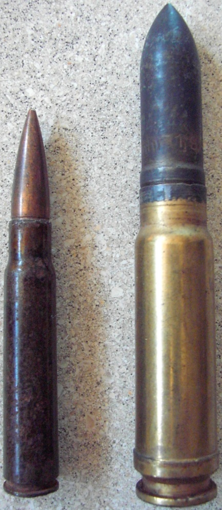 MG151/20 Armour Piercing Incendiary round - Projectile : nhr199/44 - Case bottom : am 342 44