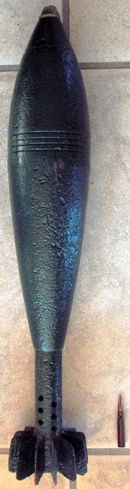 Mortar shell - 120 mm - German