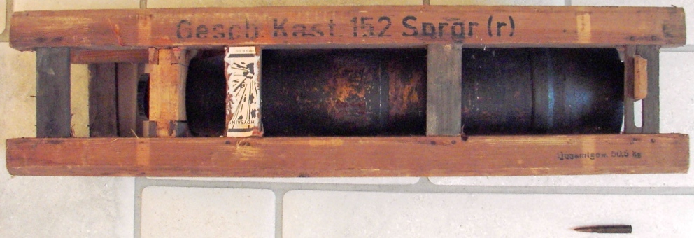Gesch. Kast 152 Sprgr (r) - 152 mm