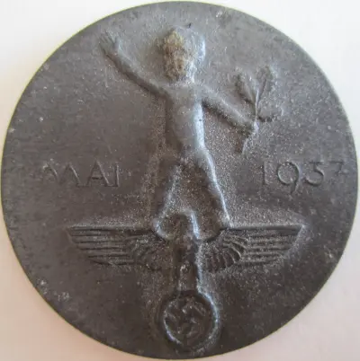 1. Mai 1937 - without pin - Manufacturer : unknown