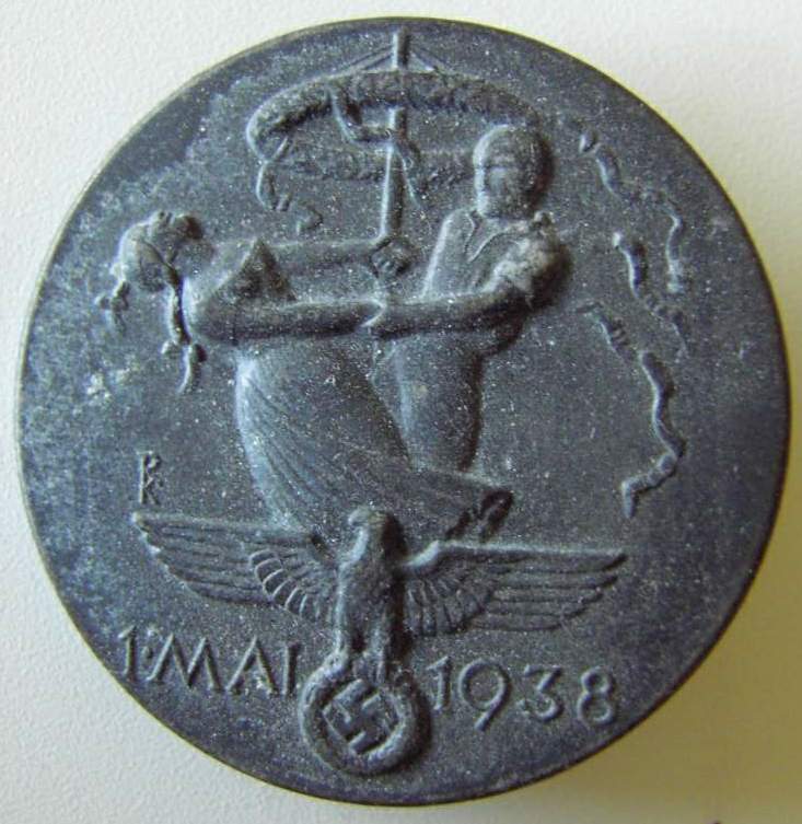 1. Mai 1938 - brooche - Manufacturer: GEBRÜDER SCHMIDT - OBERSTEIN