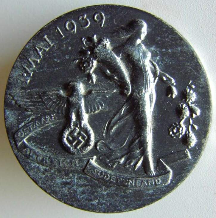 1. Mai 1939 - brooche - Manufacturer: FORSTER & GRAF - SCHWÄB. GMÜND