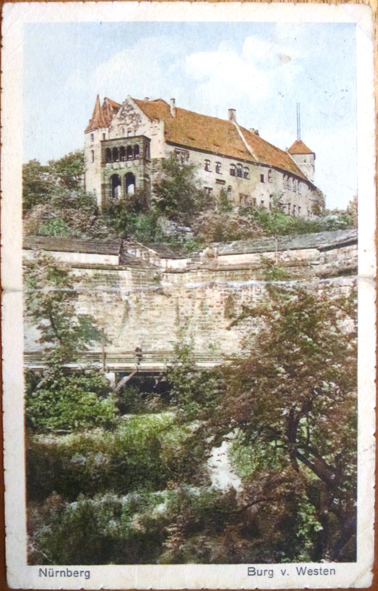 Postcard : Nürnberg - Burg v. Westen - Stamp : Reichsparteitag der NSDAP in Nürnberg 30. August - 3. Sept. 1933