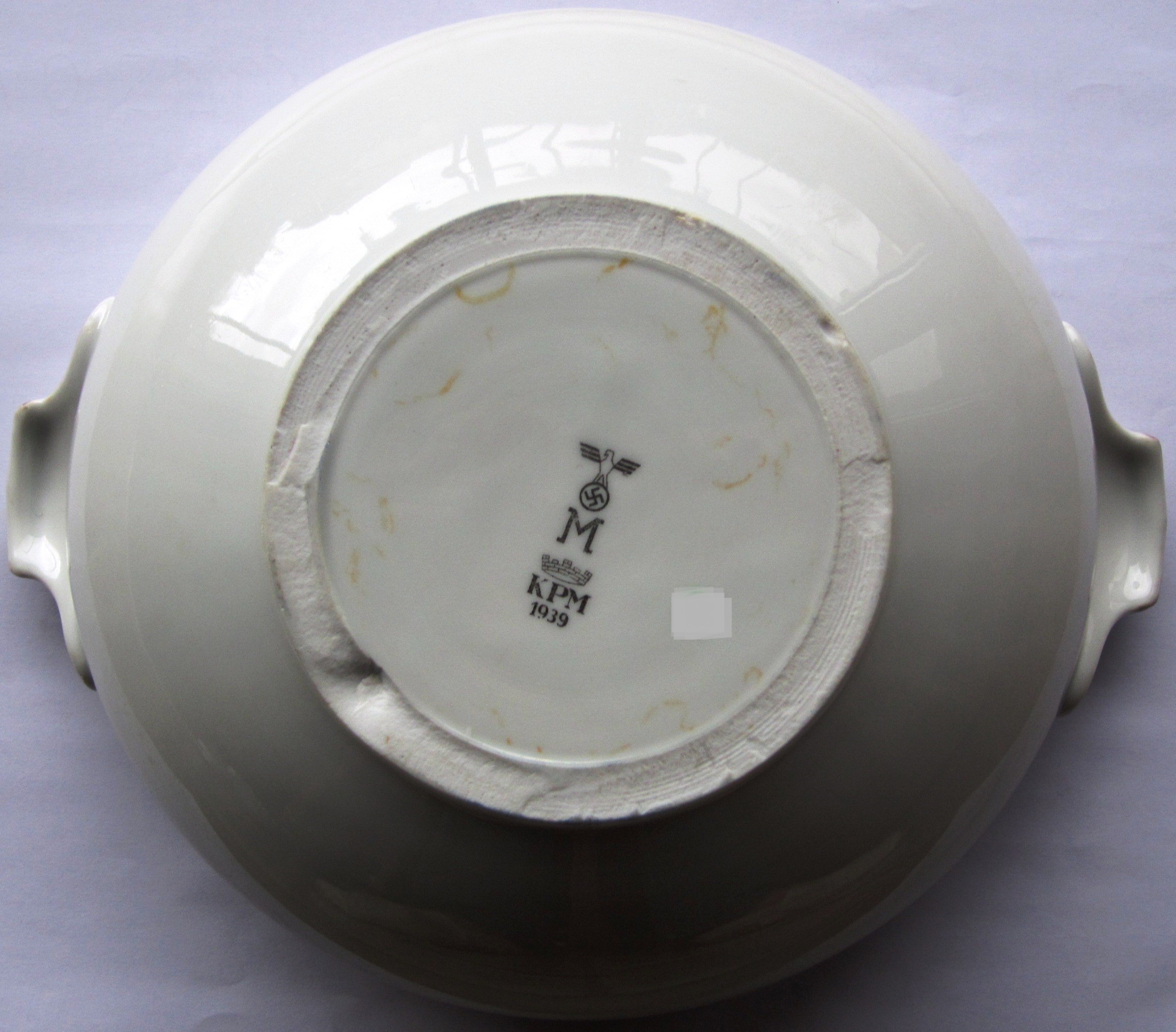 Round bowl with ears - KPM 1939 - Kriegmarine - Bottom part is missing