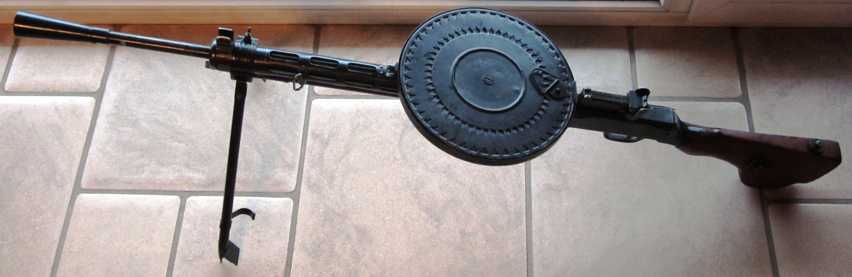 DP28 - 1944 - No K3180