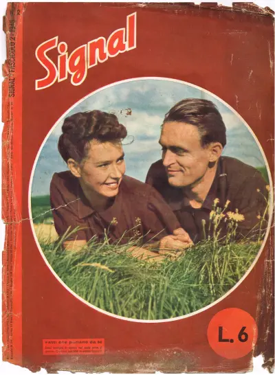 Signal - Italy - 1945 I N. 2 - Spine torn in two